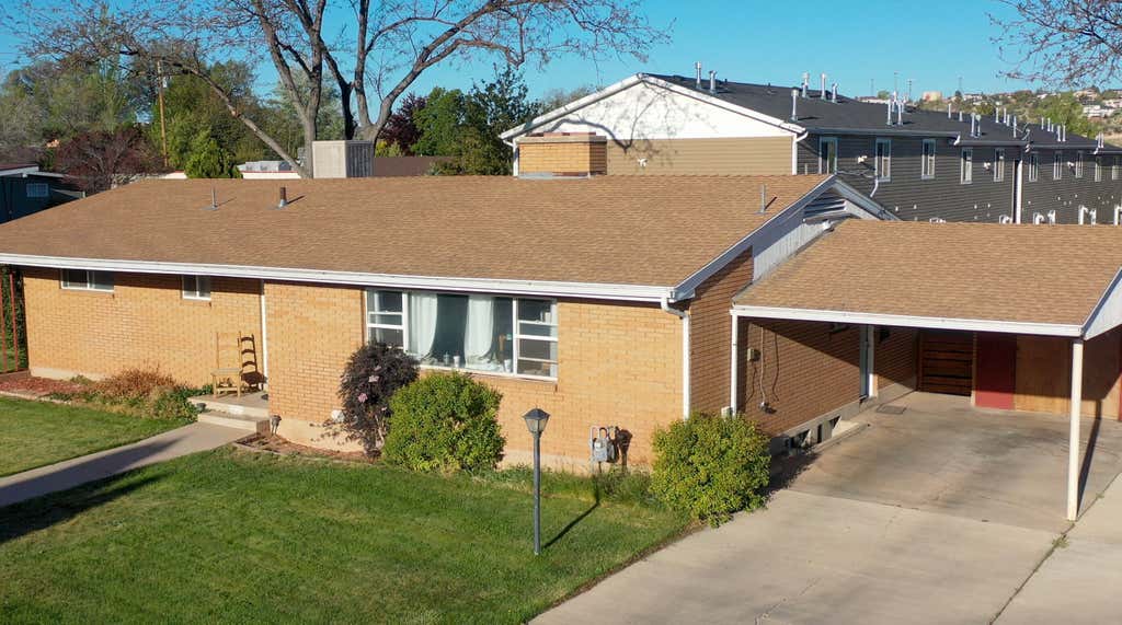 Photo of 390 S Dewey Ave, Cedar City, UT 84720 (MLS # 26-273103)