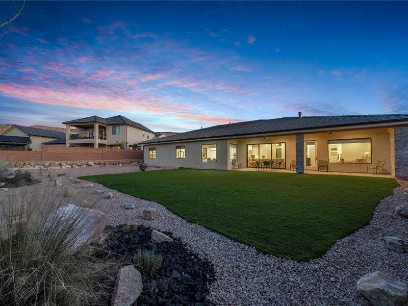 HEIGHTS AT WASHINGTON BENCH - Residential