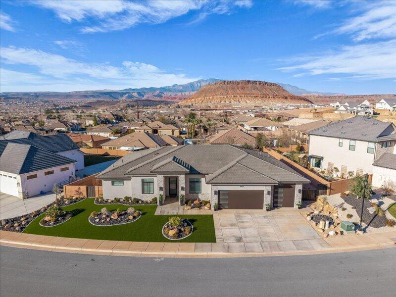 HEIGHTS AT WASHINGTON BENCH - Residential