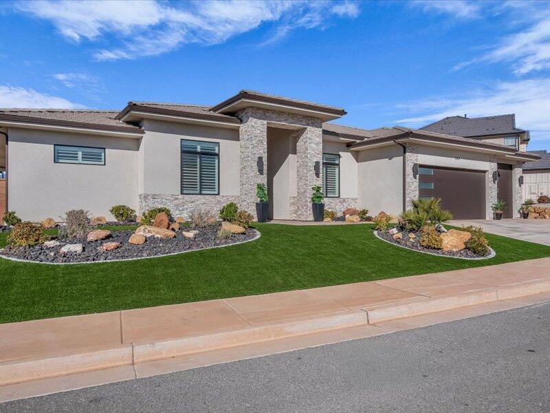 HEIGHTS AT WASHINGTON BENCH - Residential