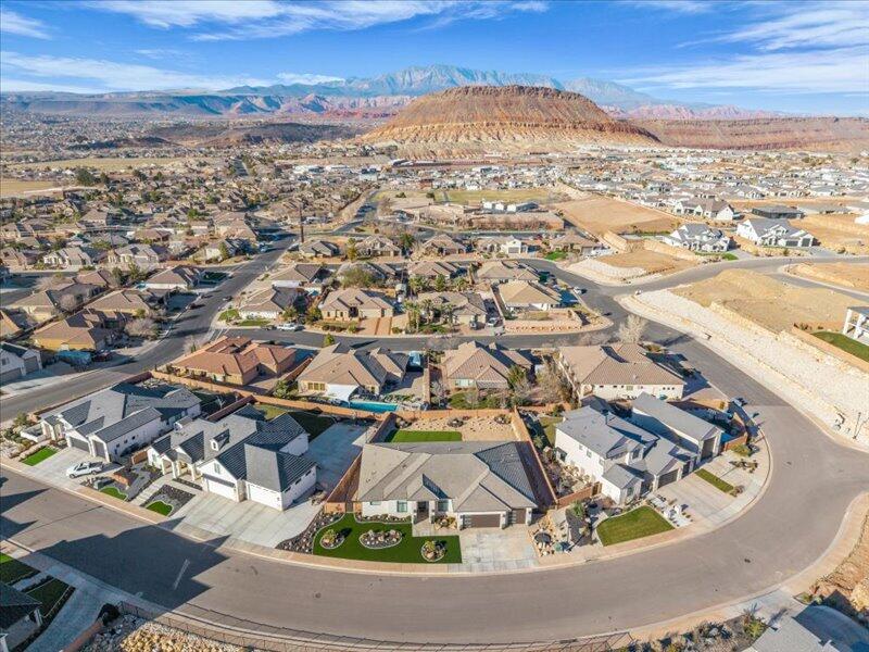 HEIGHTS AT WASHINGTON BENCH - Residential