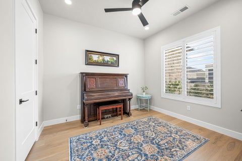 Tiny photo for 448 W Lamond CIR, Washington, UT 84780 (MLS # 26-276369)