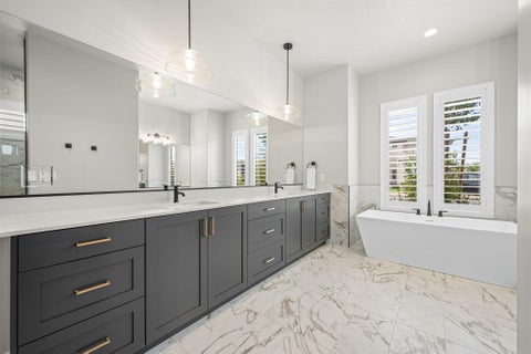 Tiny photo for 448 W Lamond CIR, Washington, UT 84780 (MLS # 26-276369)