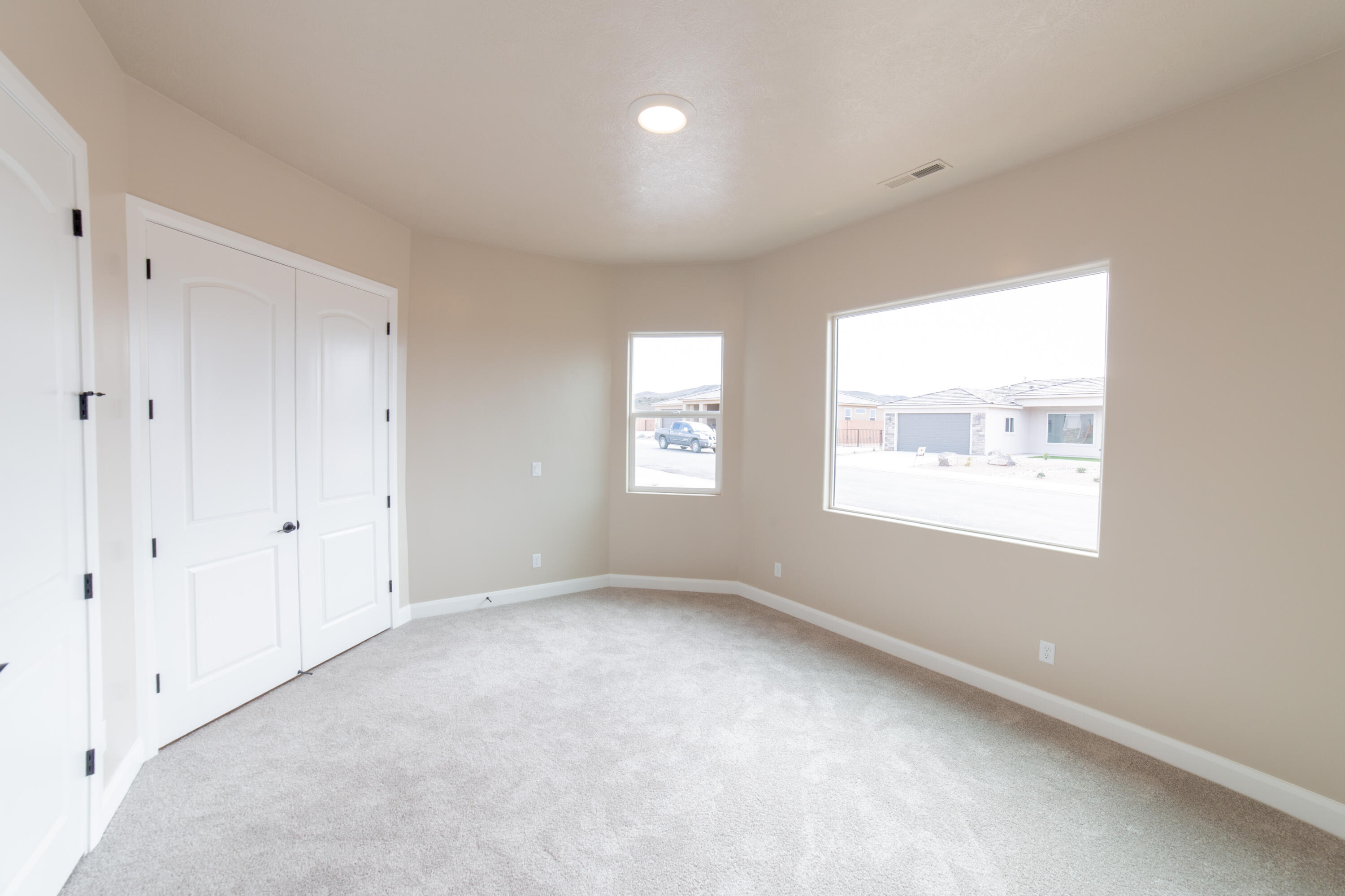 SKY VALLEY - Residential