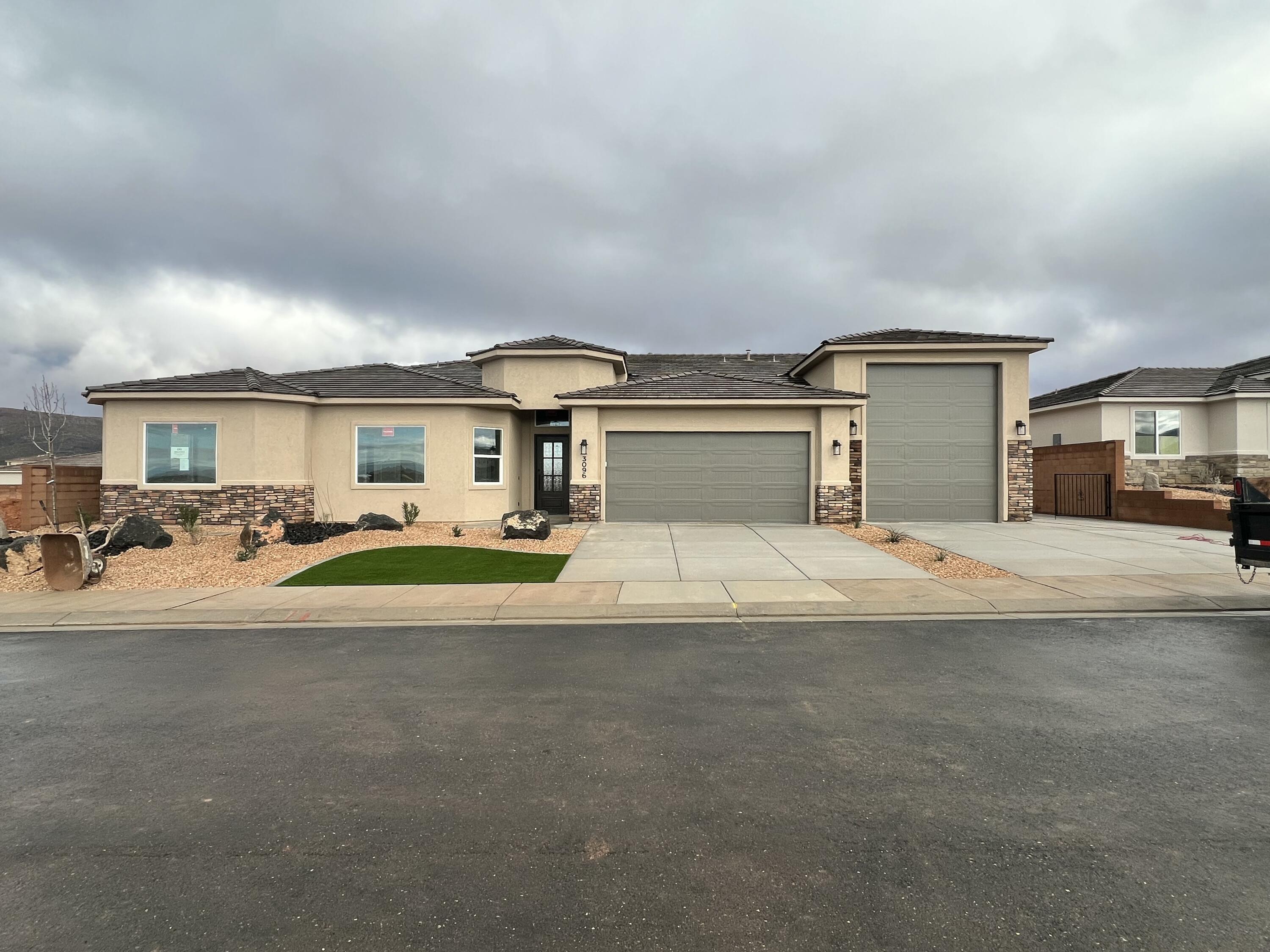 SKY VALLEY - Residential