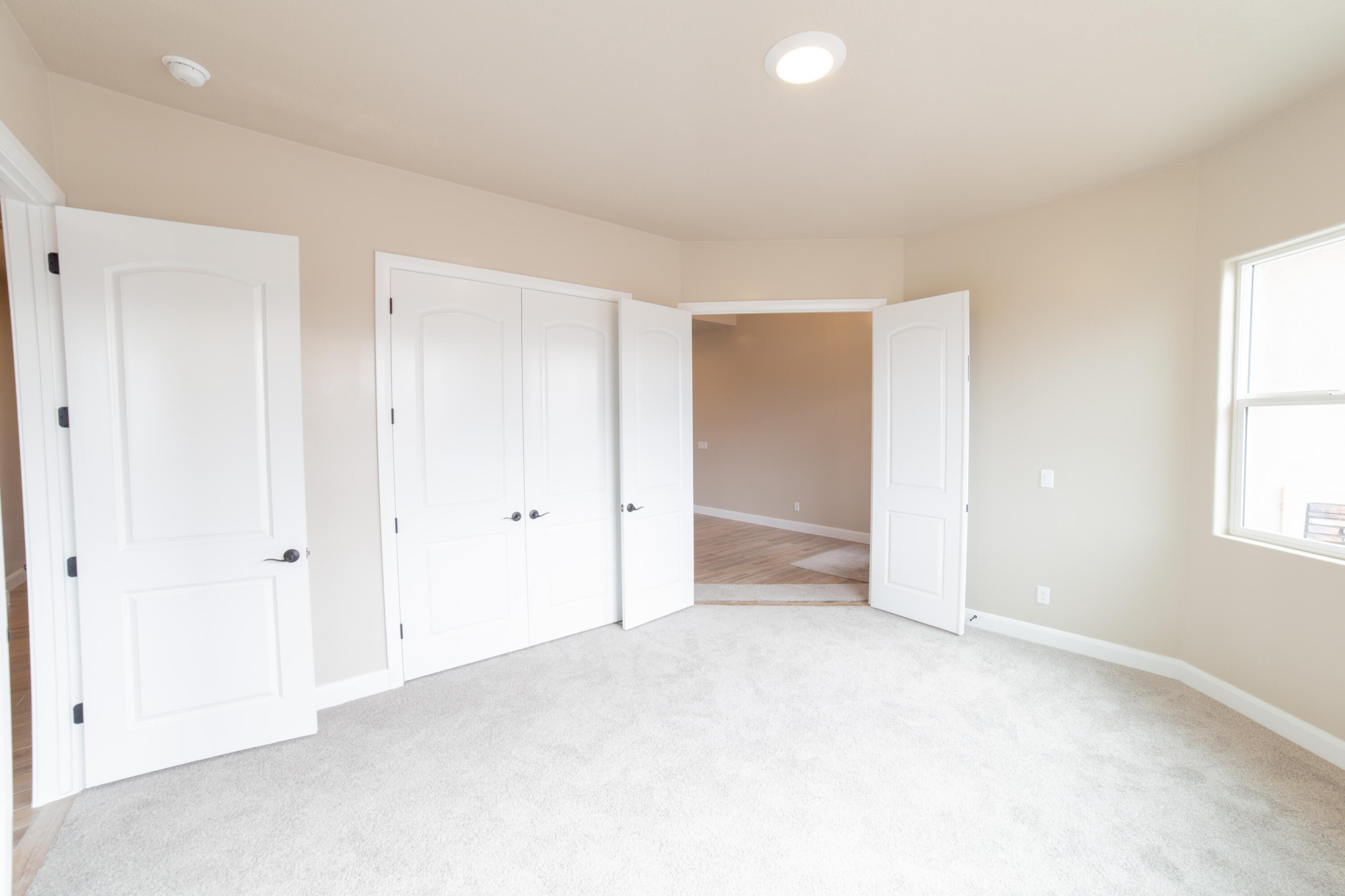 SKY VALLEY - Residential