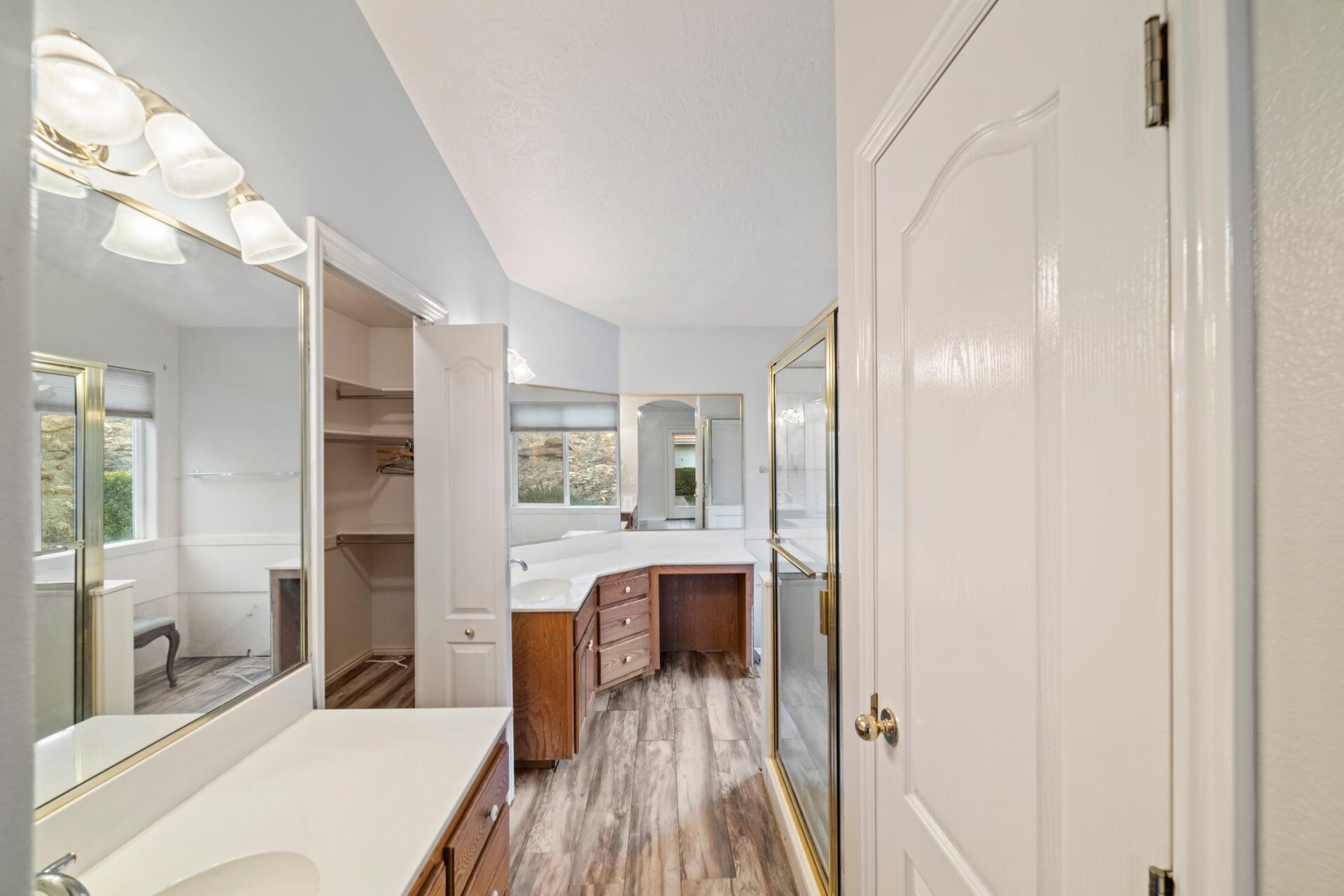 PAR 5 AT BLOOMINGTON HILLS TOWNHOMES - Residential