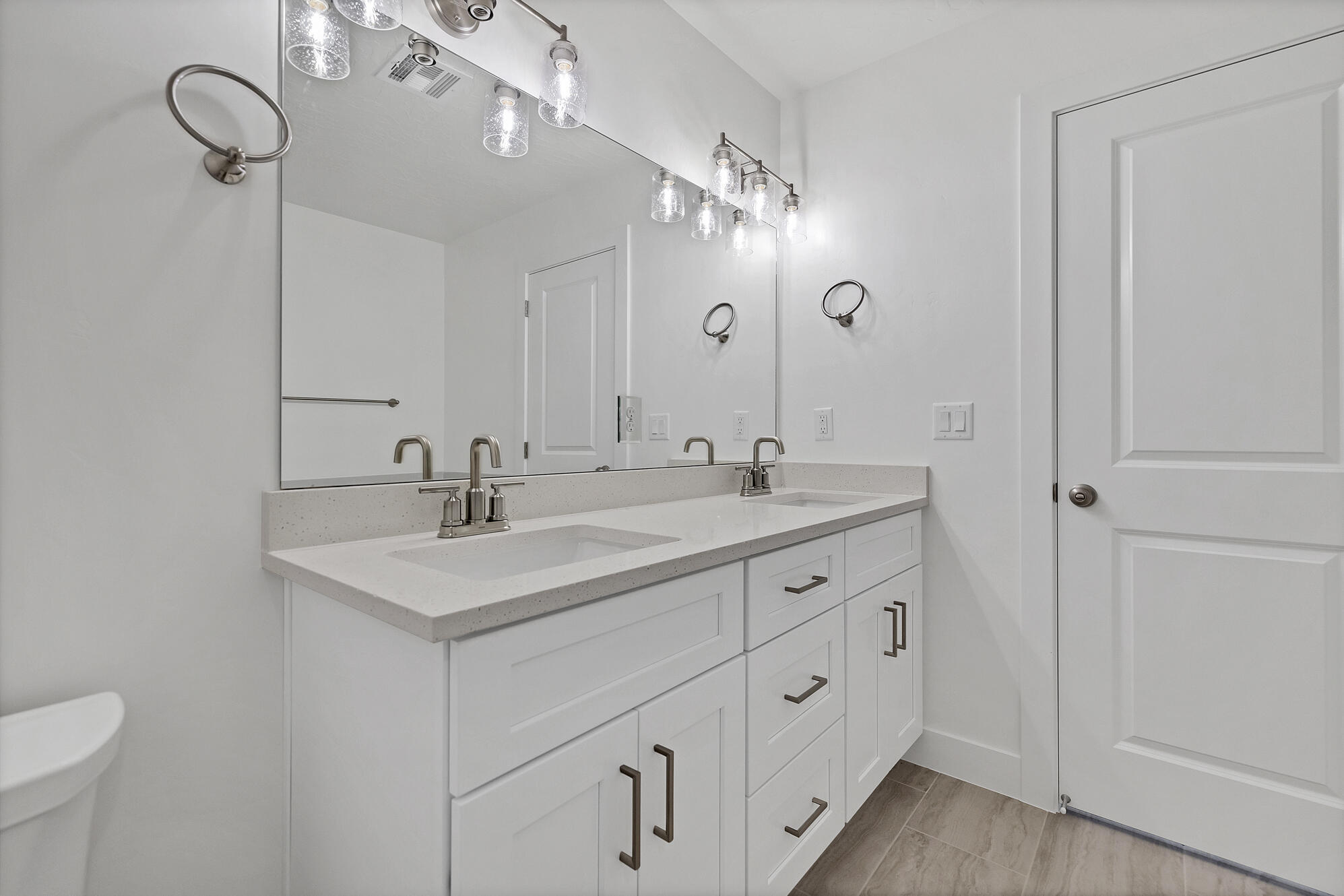 VILLA HIGHLANDS AT HIDDEN VALLEY - Residential