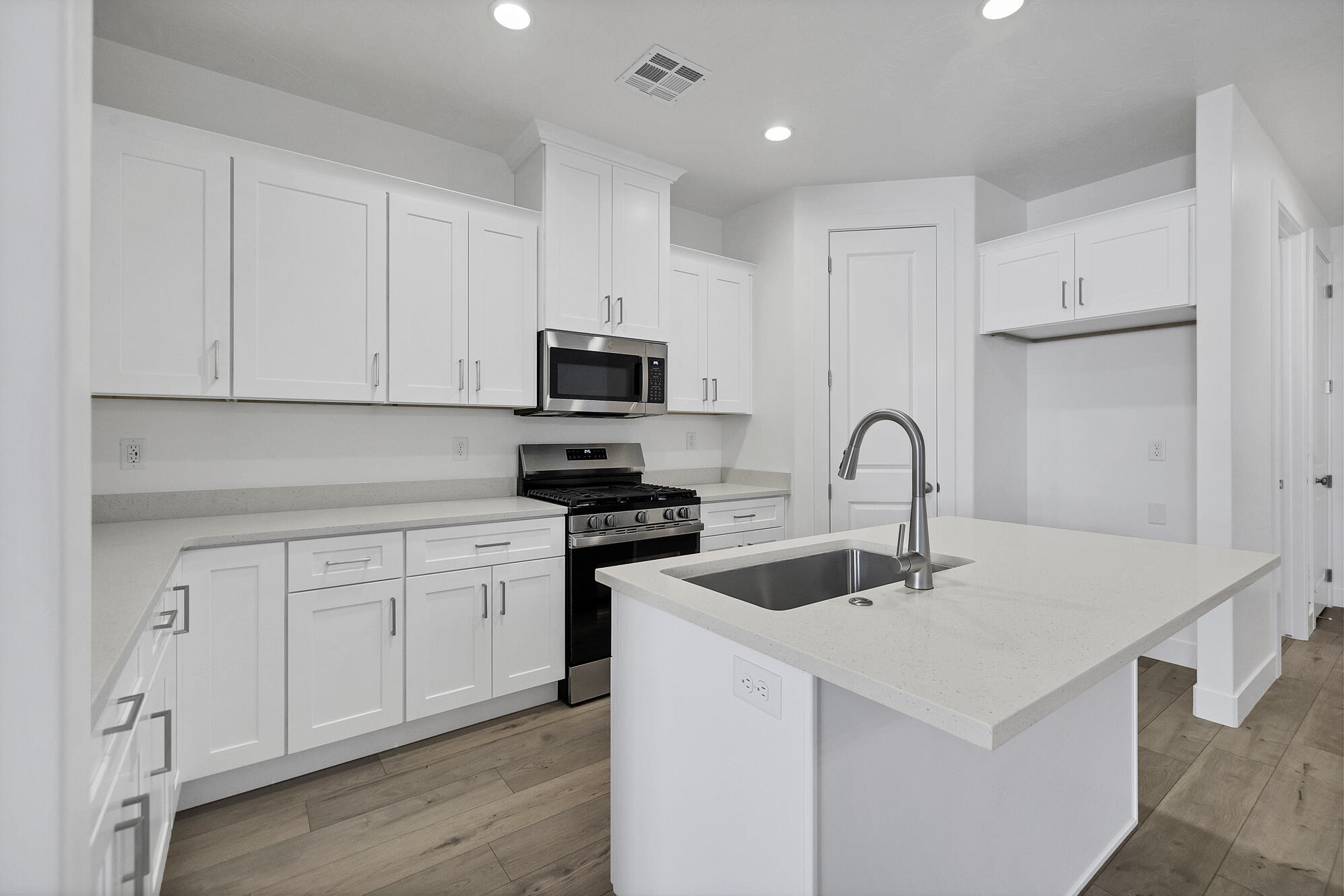 VILLA HIGHLANDS AT HIDDEN VALLEY - Residential