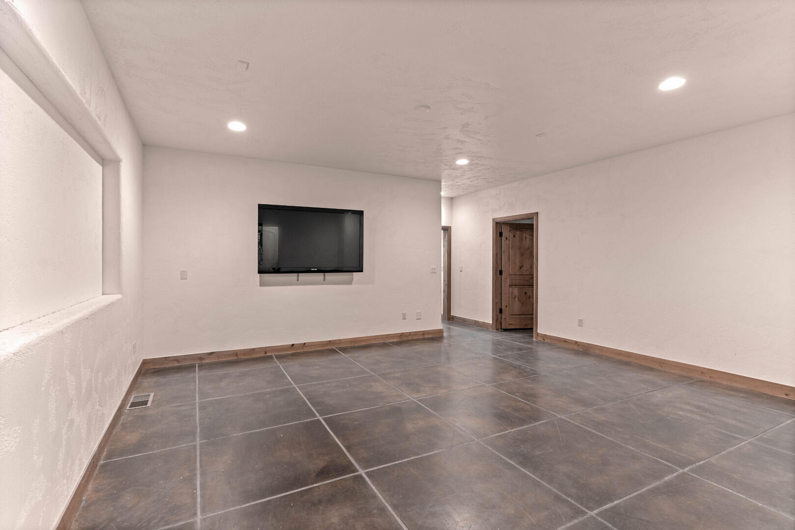 STONE CLIFF - Residential