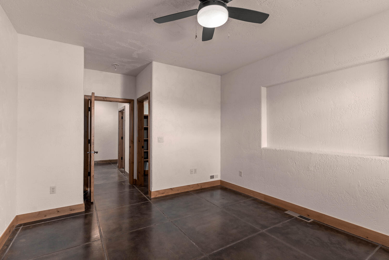 STONE CLIFF - Residential