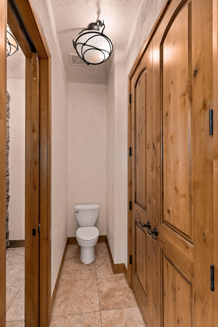 STONE CLIFF - Residential