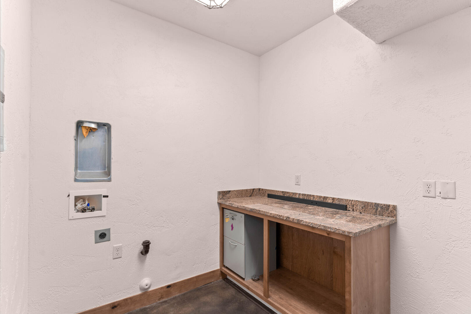 STONE CLIFF - Residential