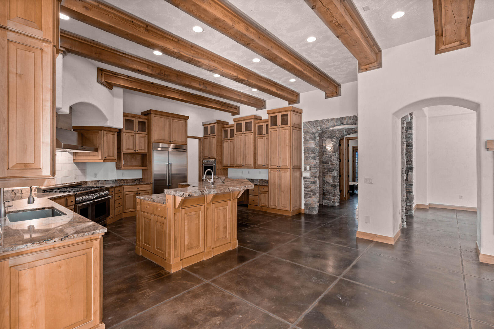 STONE CLIFF - Residential