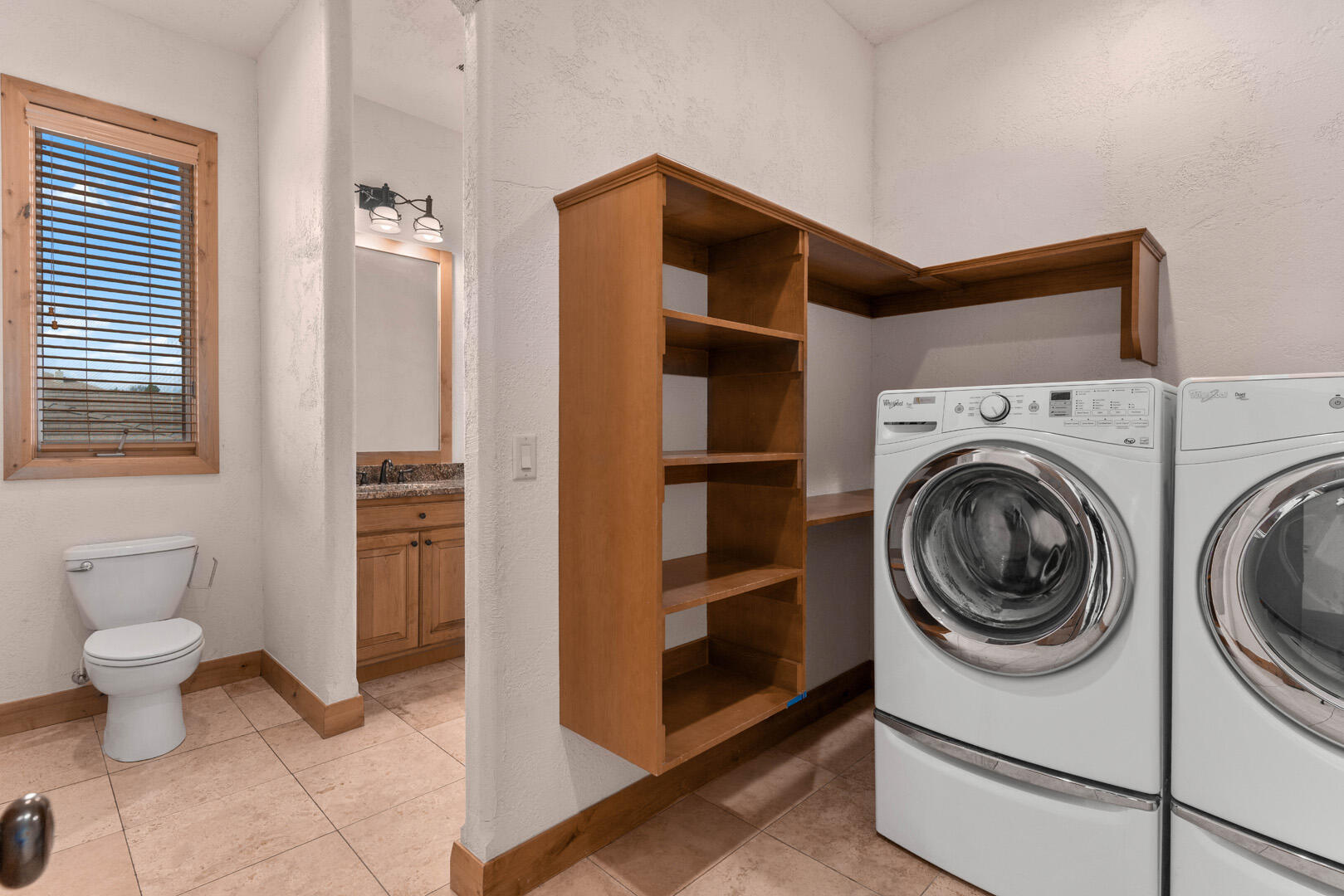 STONE CLIFF - Residential