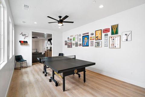 Tiny photo for 1460 S Windsor Parkway #2, Hurricane, UT 84737 (MLS # 25-266191)