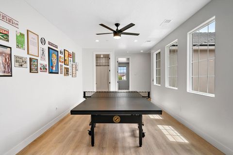 Tiny photo for 1460 S Windsor Parkway #2, Hurricane, UT 84737 (MLS # 25-266191)