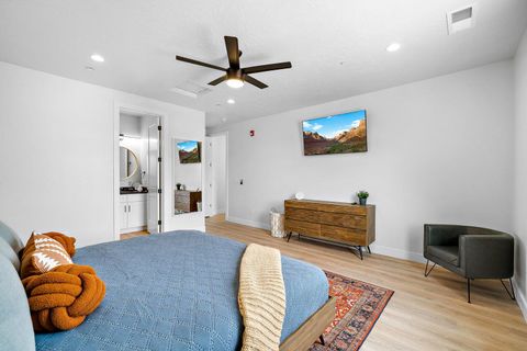 Tiny photo for 1460 S Windsor Parkway #2, Hurricane, UT 84737 (MLS # 25-266191)