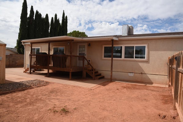 20 E 450 S, IVINS, UT 84738 - Image e6bff774e9fdeeb5a20dbc1b94ee1efd/167769503