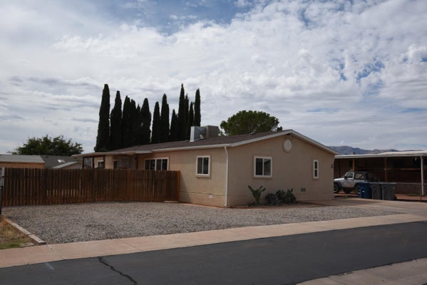 20 E 450 S, IVINS, UT 84738 - Image e6bff774e9fdeeb5a20dbc1b94ee1efd/52031847