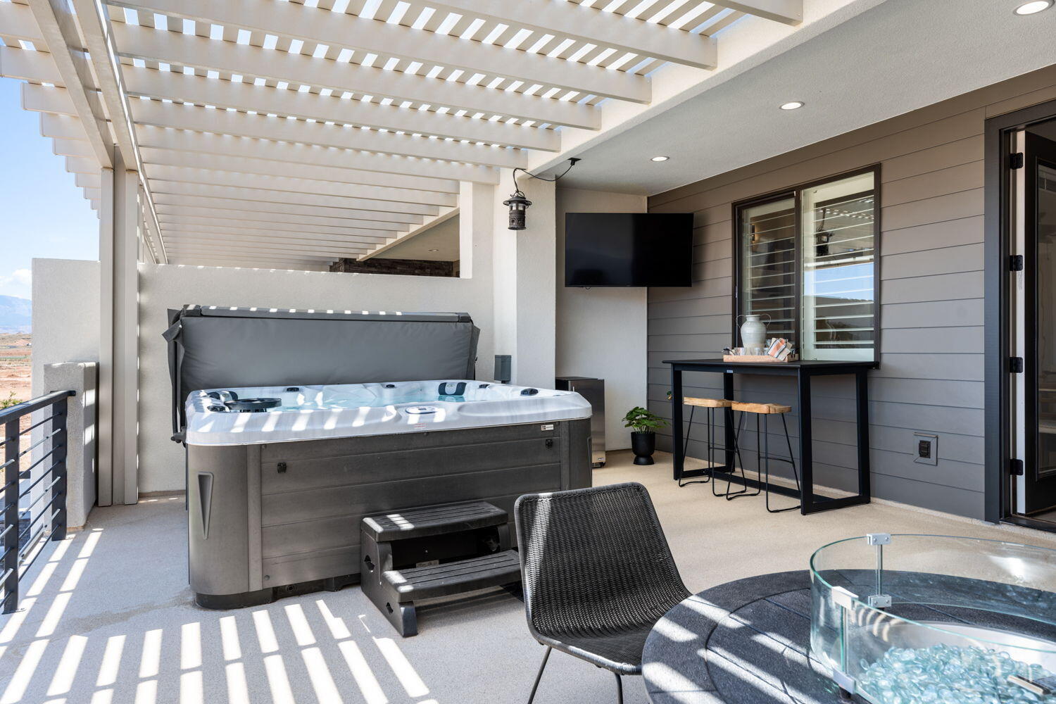 DESERT COLOR RESORT - Residential