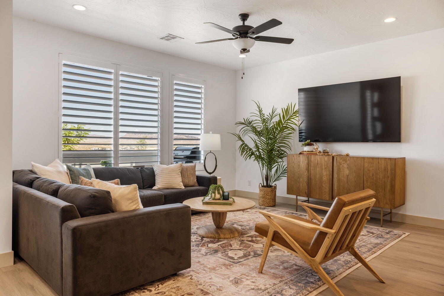 DESERT COLOR RESORT - Residential