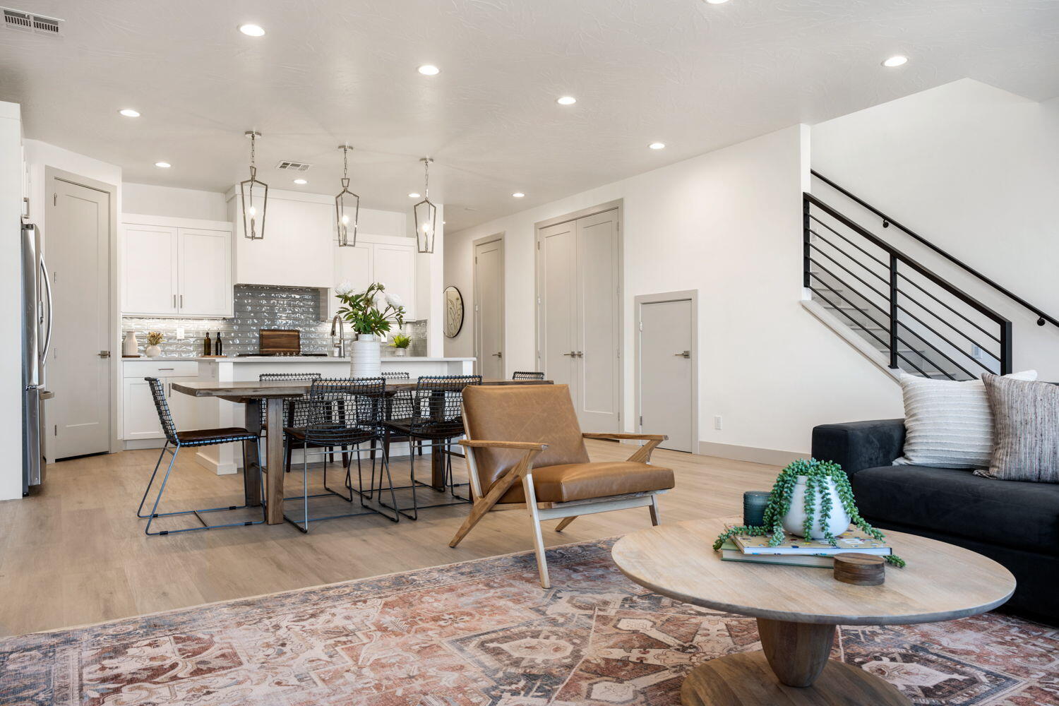 DESERT COLOR RESORT - Residential