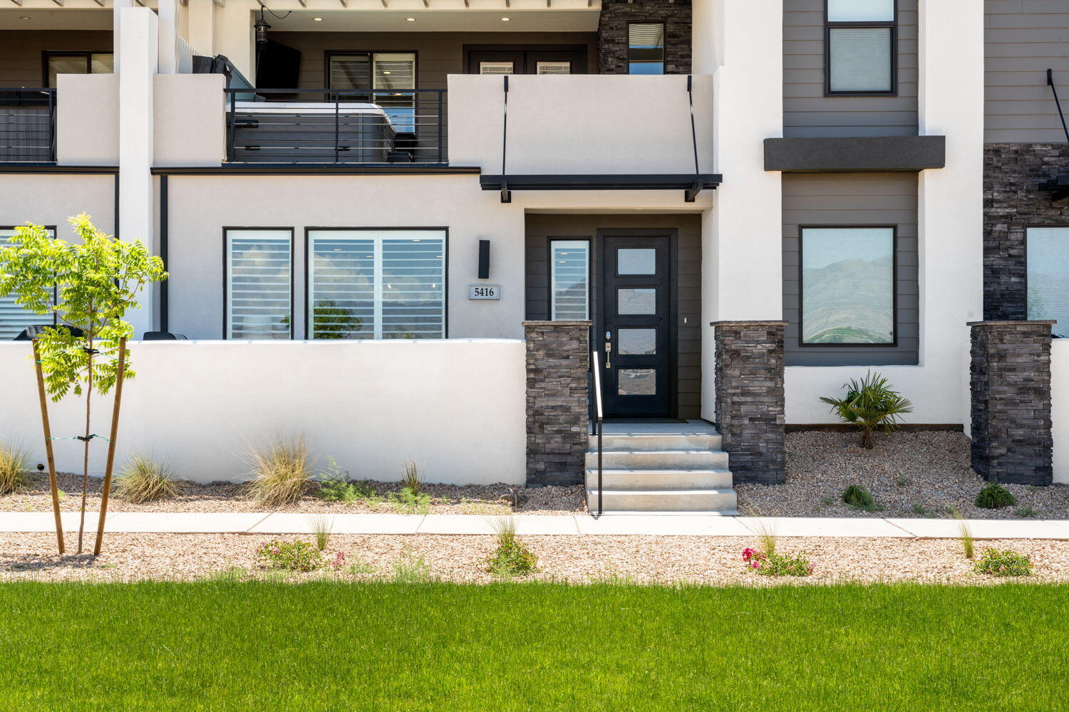 DESERT COLOR RESORT - Residential