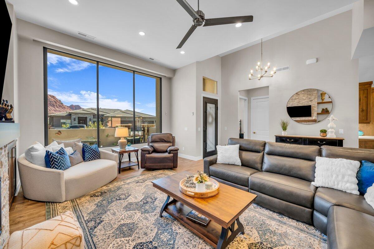 MOJAVE MESA - Residential