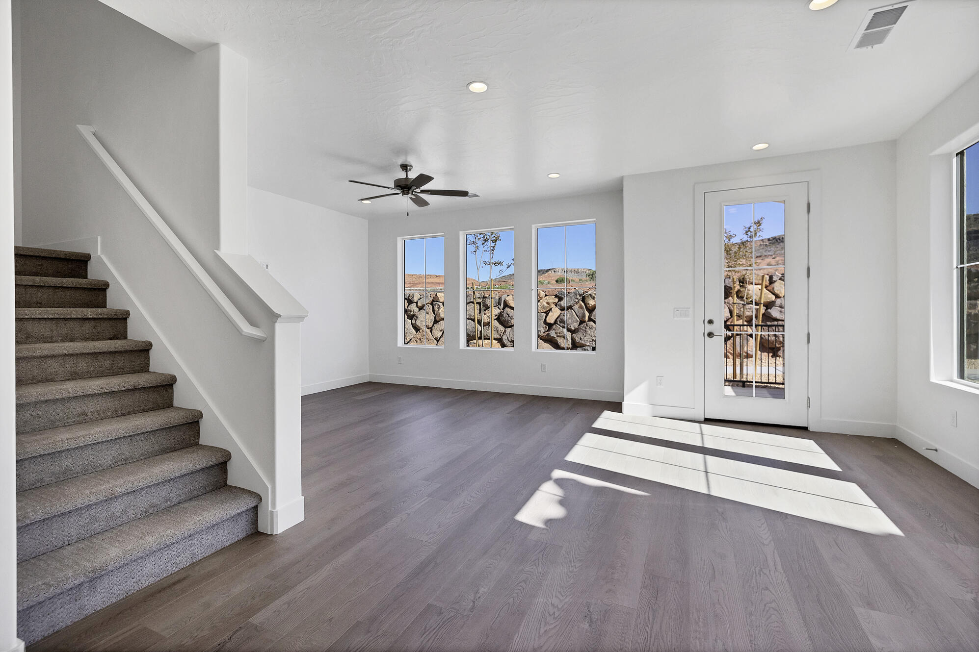 SENDERA AT SIENNA HILLS - Residential