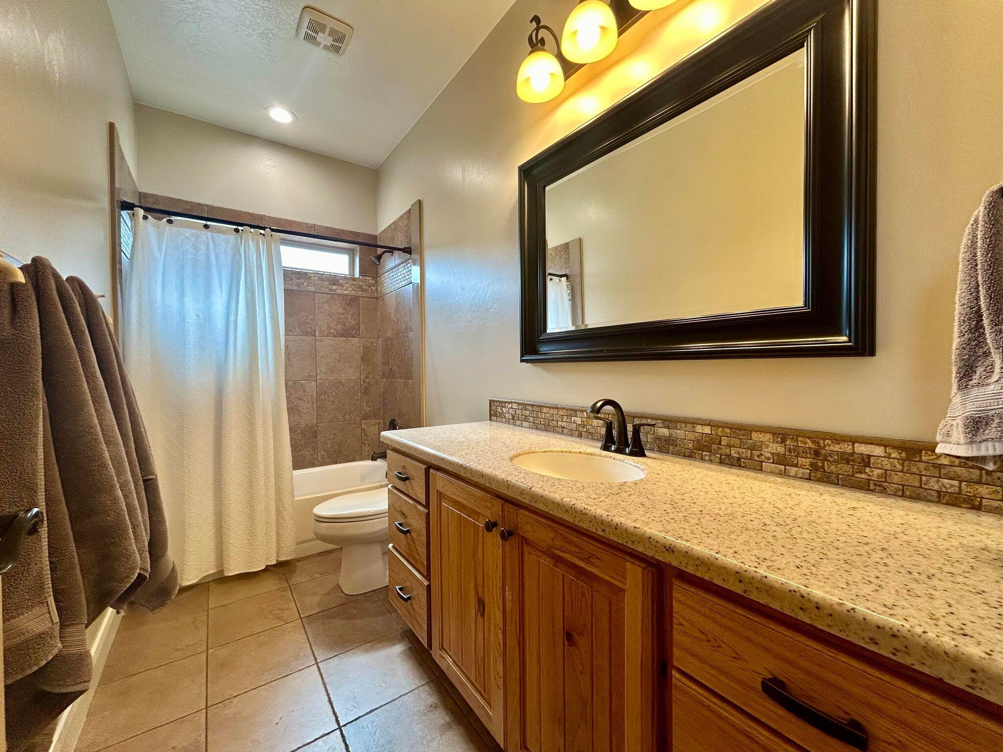 NORTH HILL ESTATES - Residential