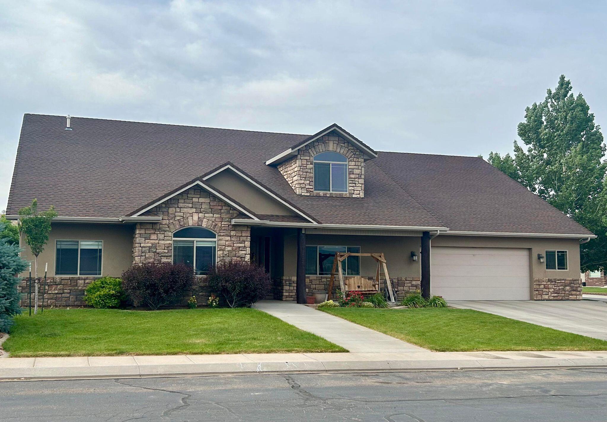 NORTH HILL ESTATES - Residential