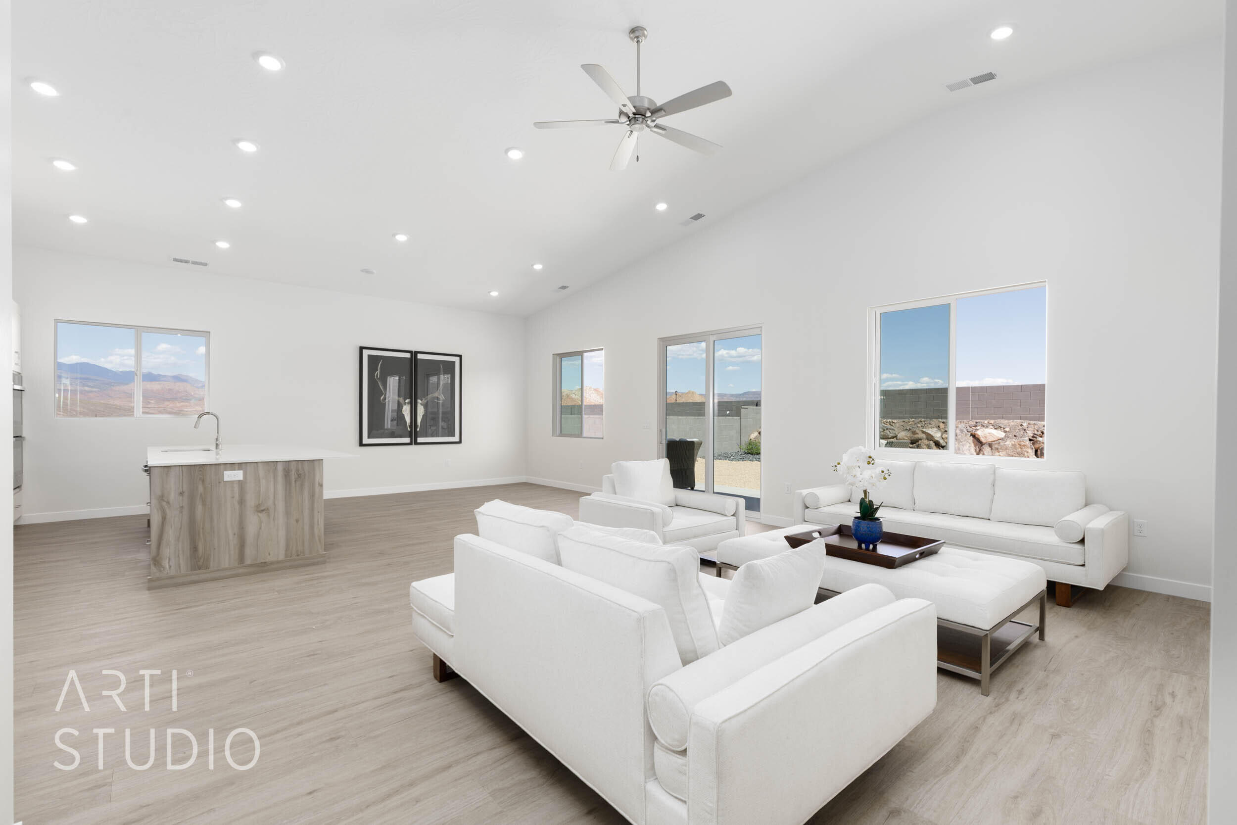 FRONT 9 AT SAND HOLLOW - Residential