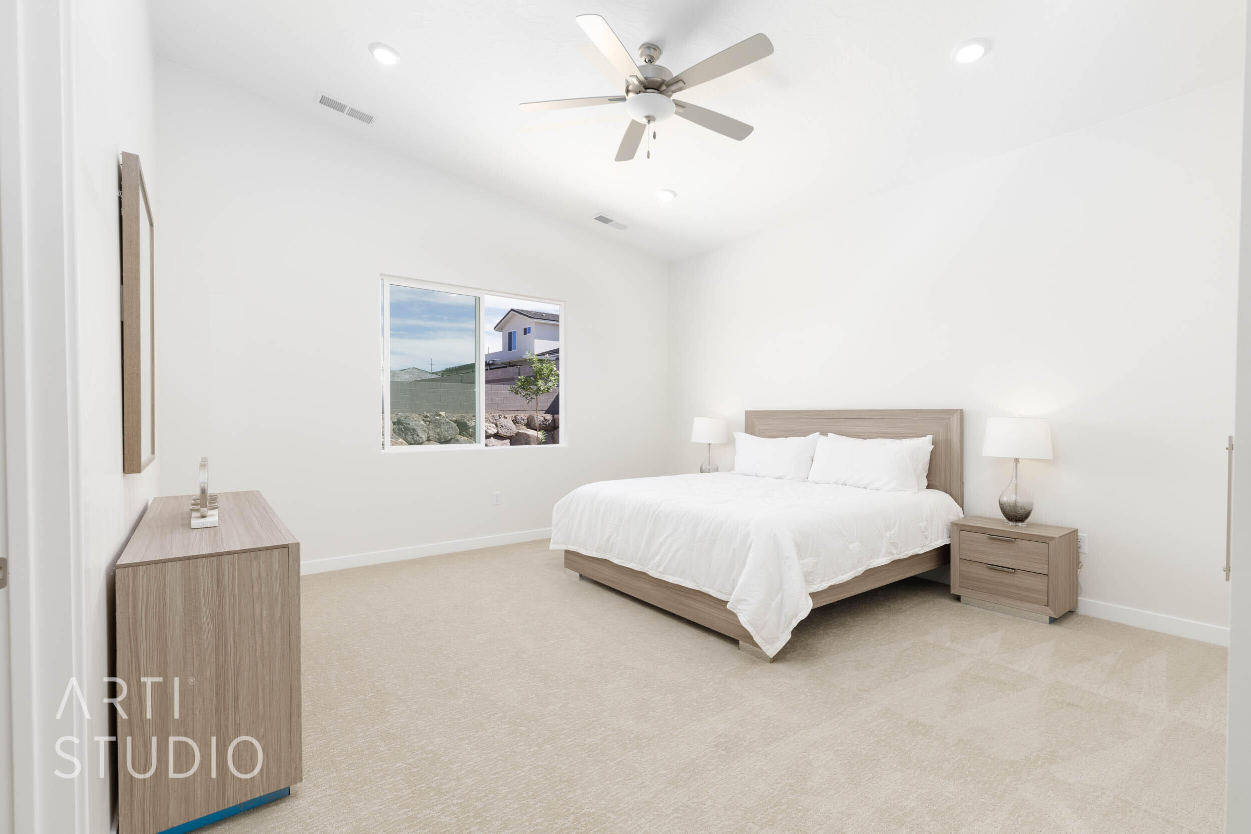 FRONT 9 AT SAND HOLLOW - Residential