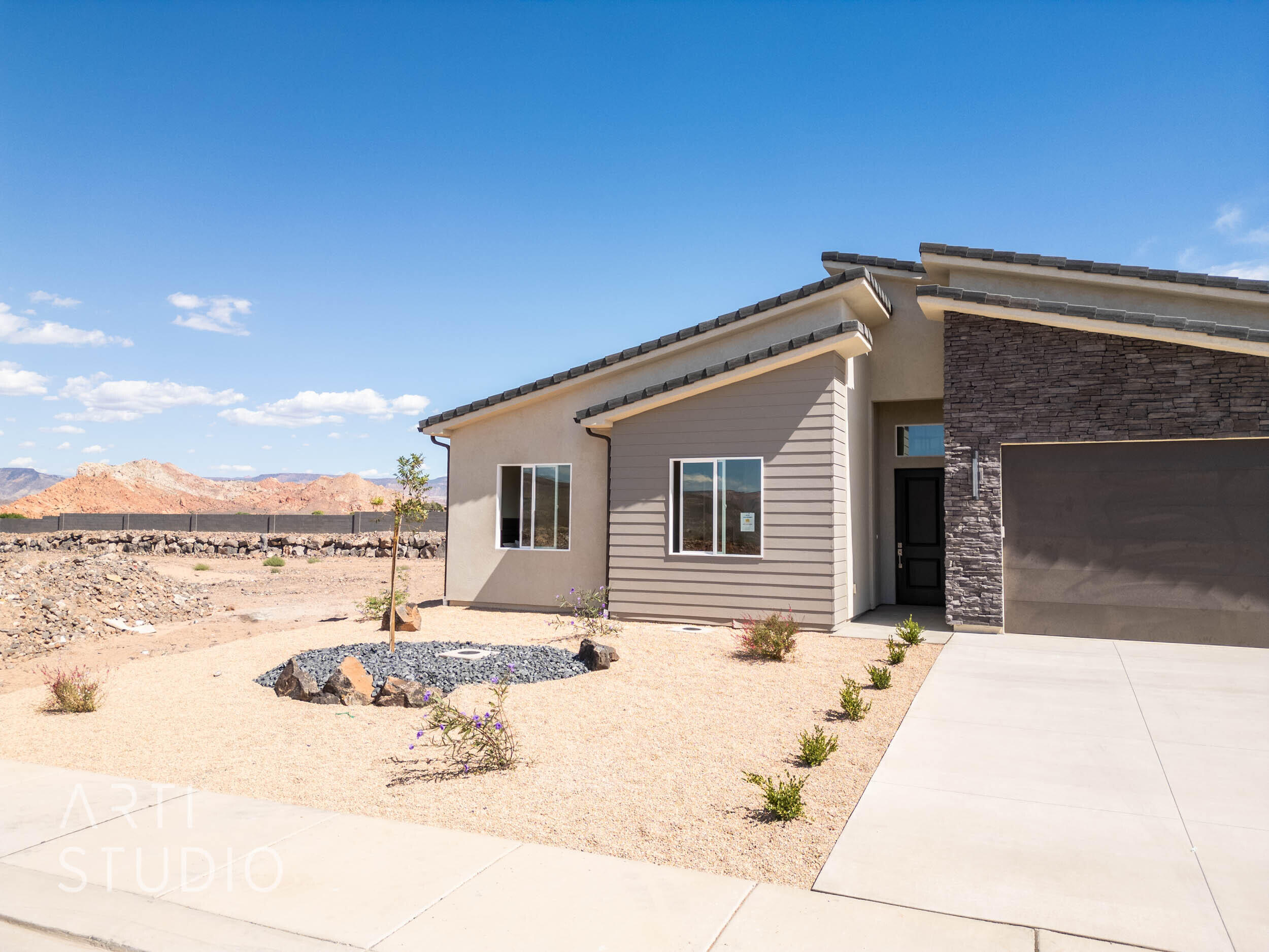 FRONT 9 AT SAND HOLLOW - Residential