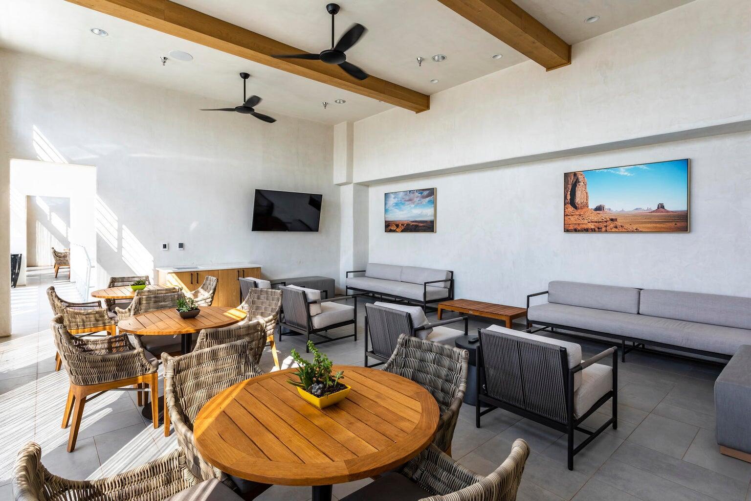 ATKINVILLE TOWNHOMES AT DESERT COLOR - Residential