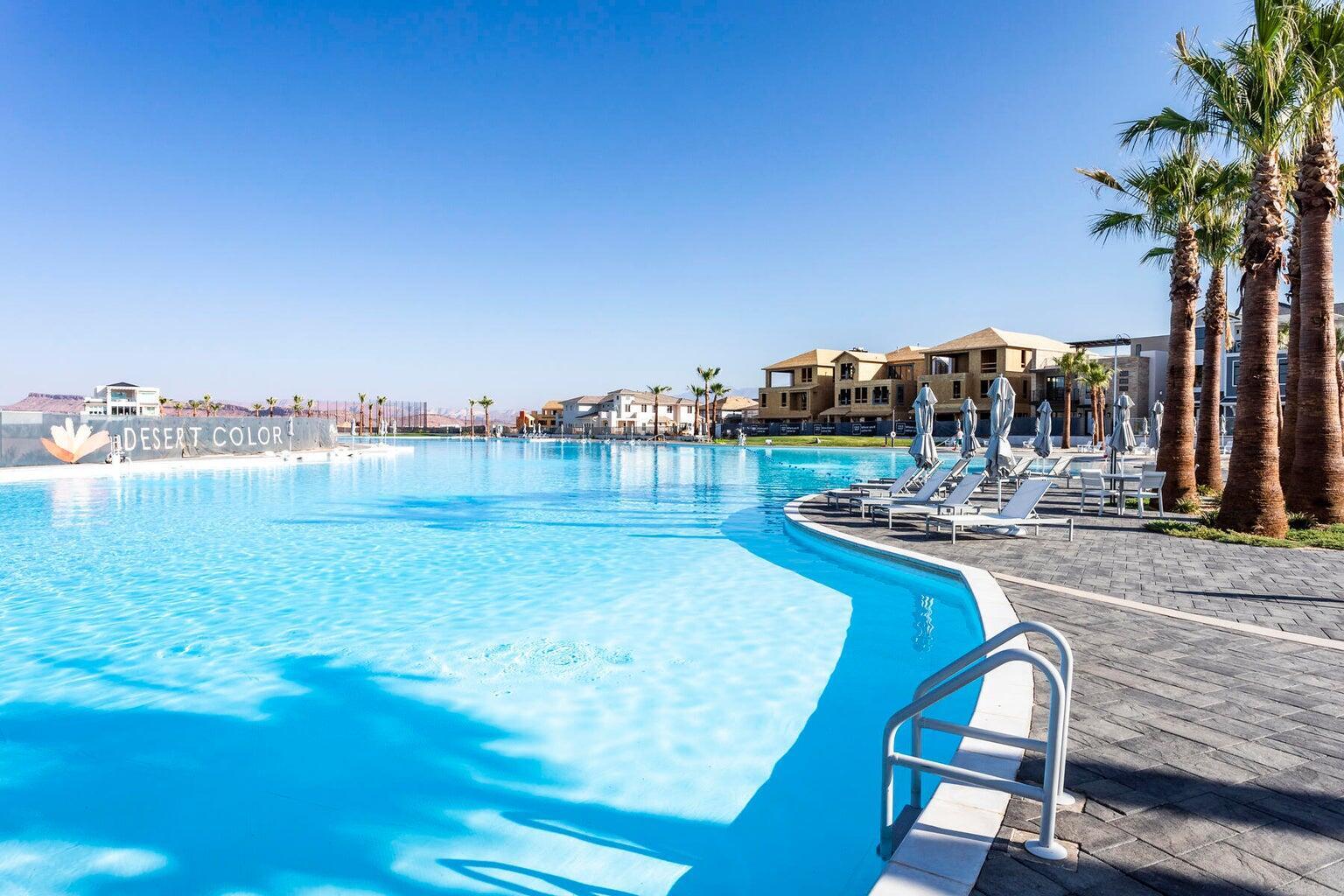 ATKINVILLE TOWNHOMES AT DESERT COLOR - Residential