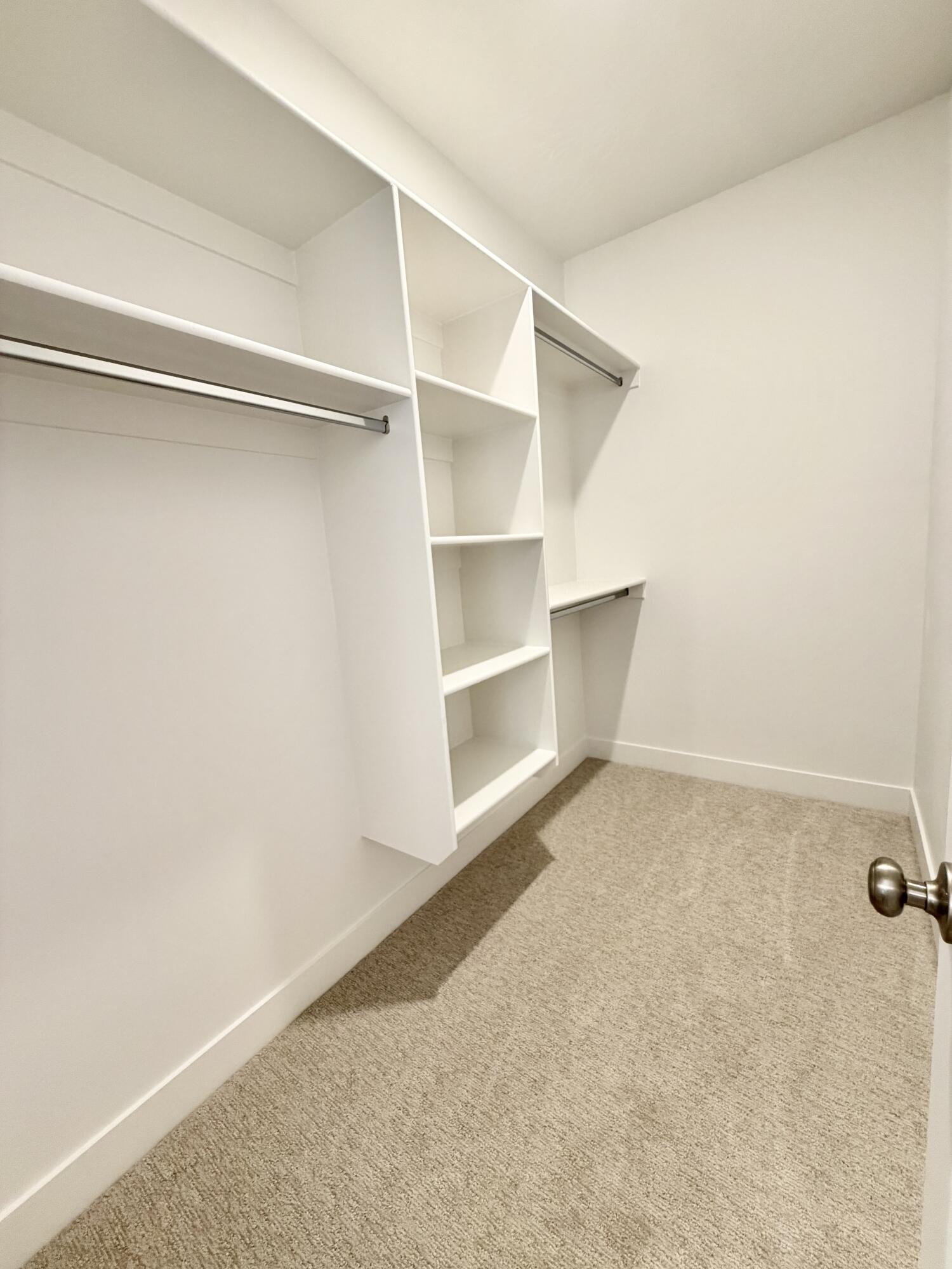 ATKINVILLE TOWNHOMES AT DESERT COLOR - Residential