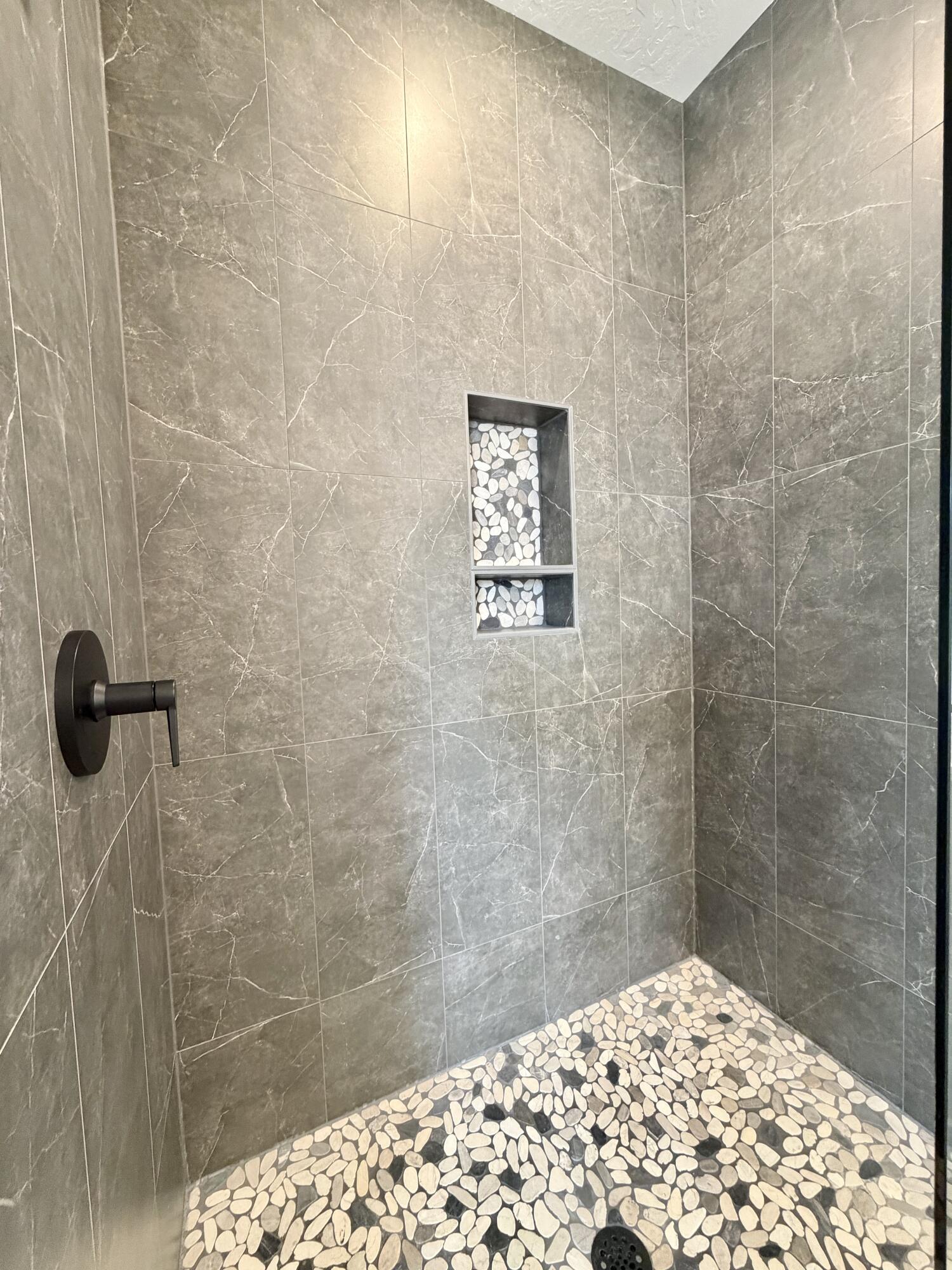 ATKINVILLE TOWNHOMES AT DESERT COLOR - Residential