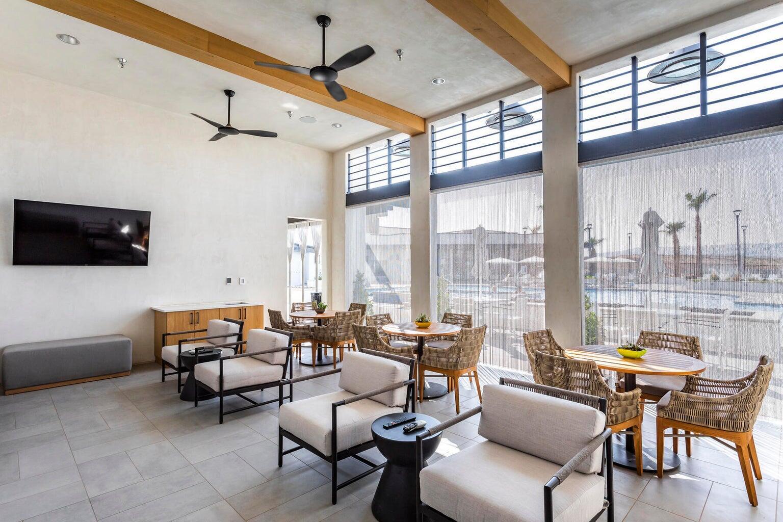 ATKINVILLE TOWNHOMES AT DESERT COLOR - Residential