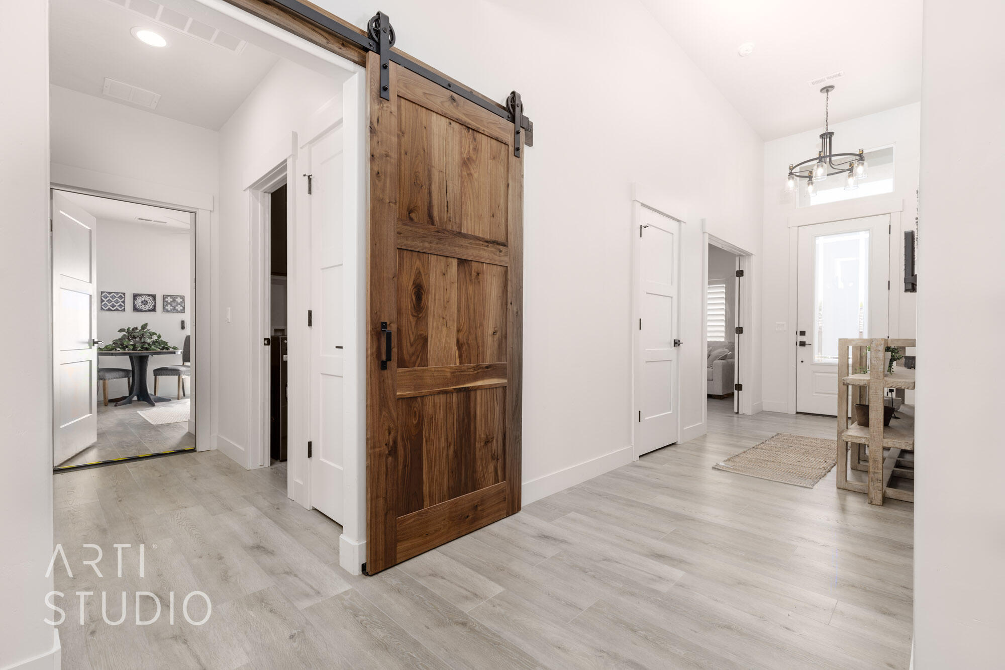 SOUTH POINTE - Residential