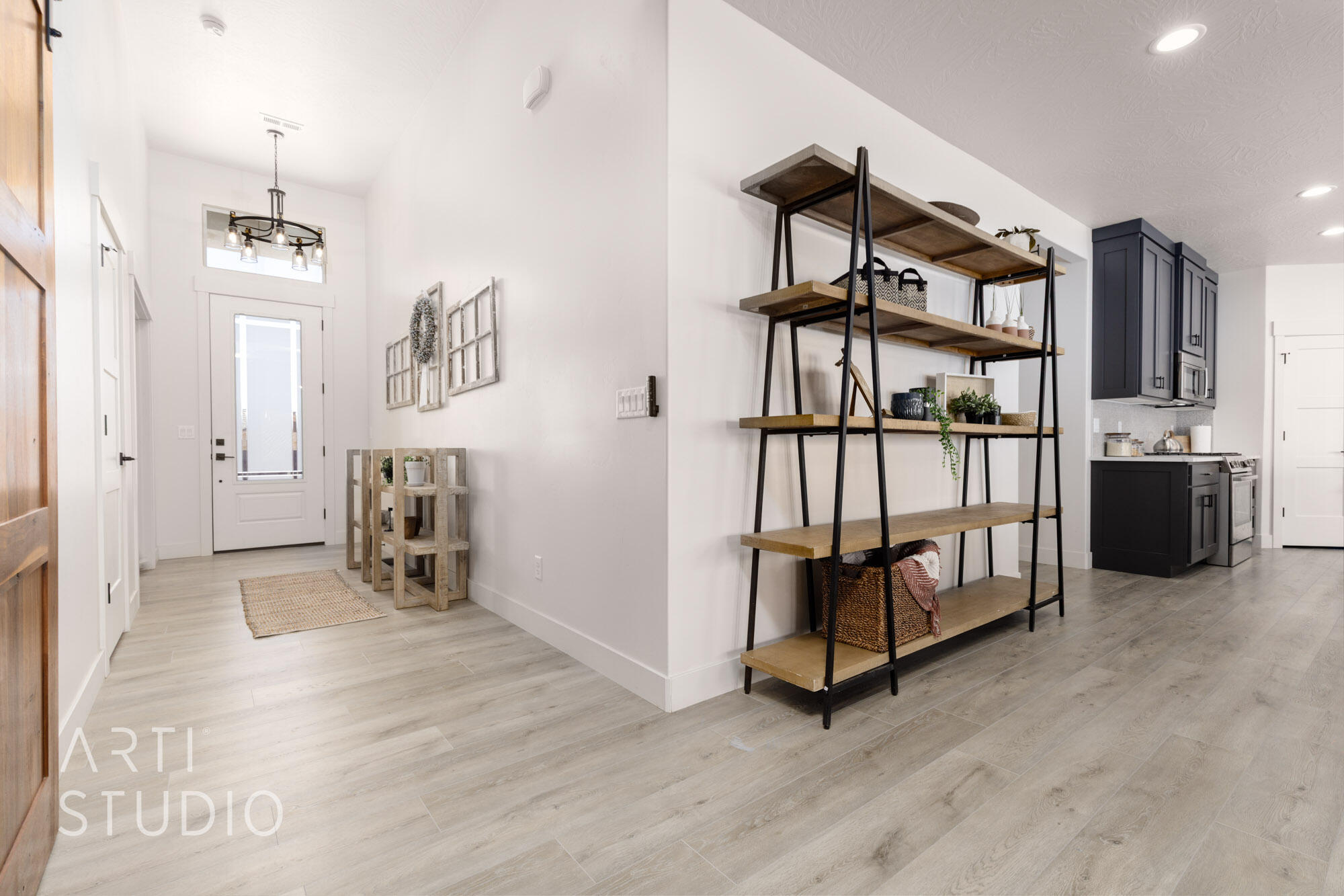 SOUTH POINTE - Residential