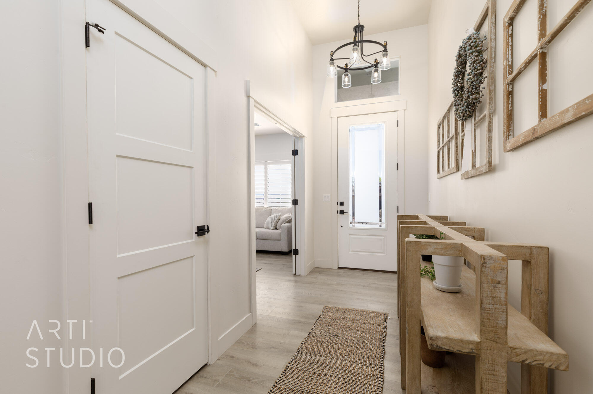 SOUTH POINTE - Residential