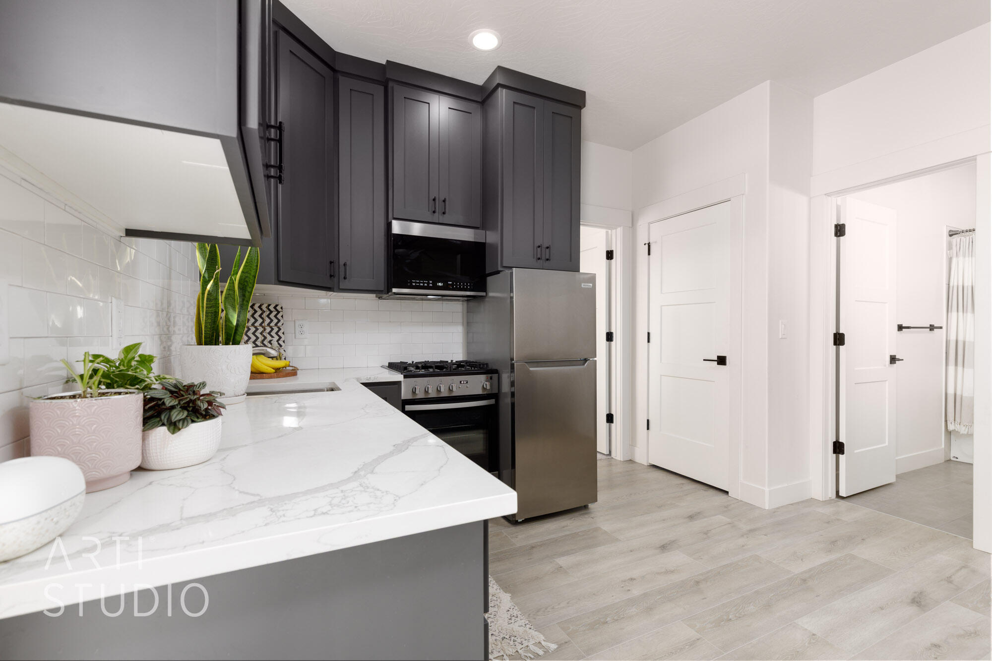 SOUTH POINTE - Residential