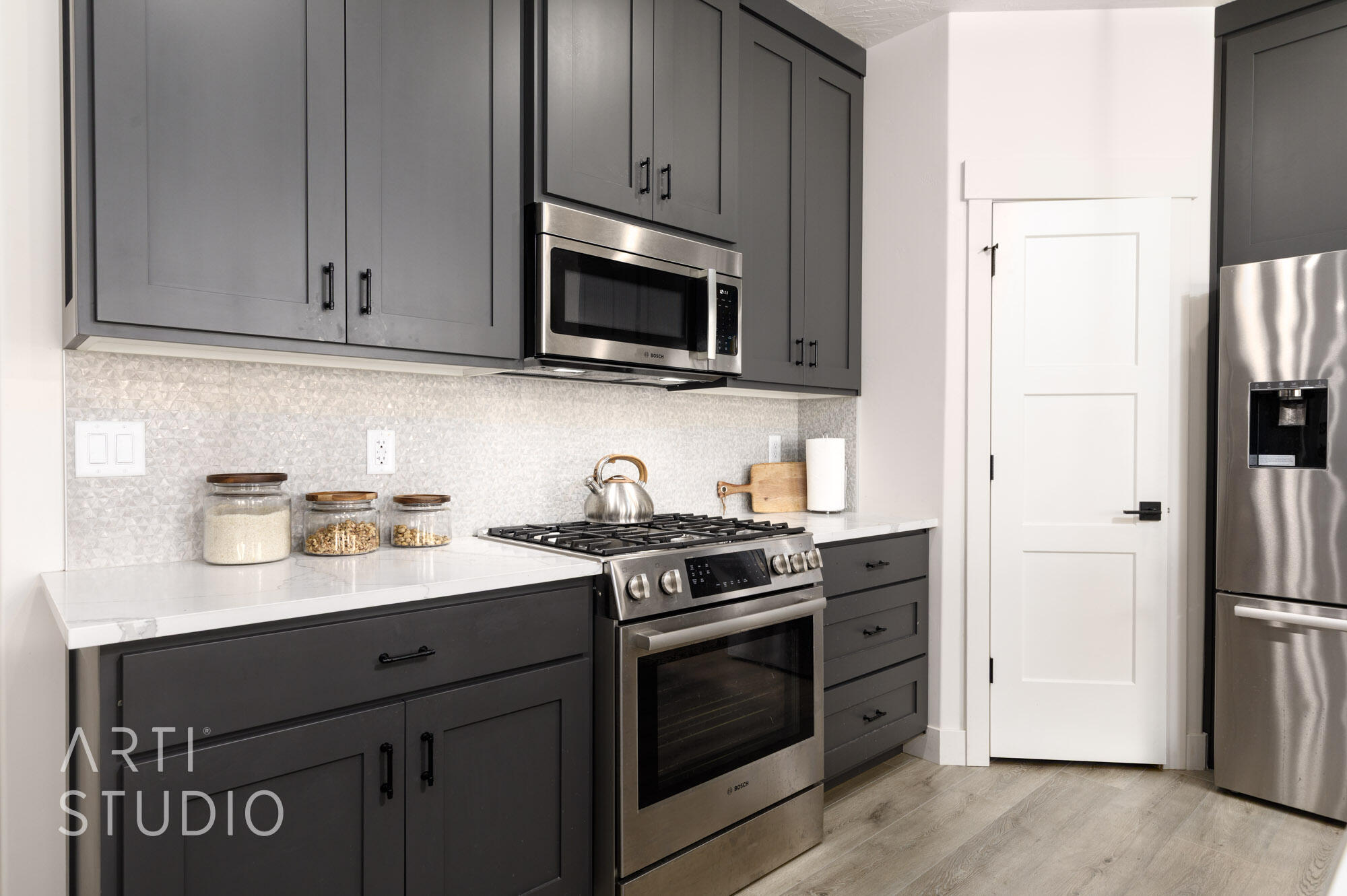 SOUTH POINTE - Residential