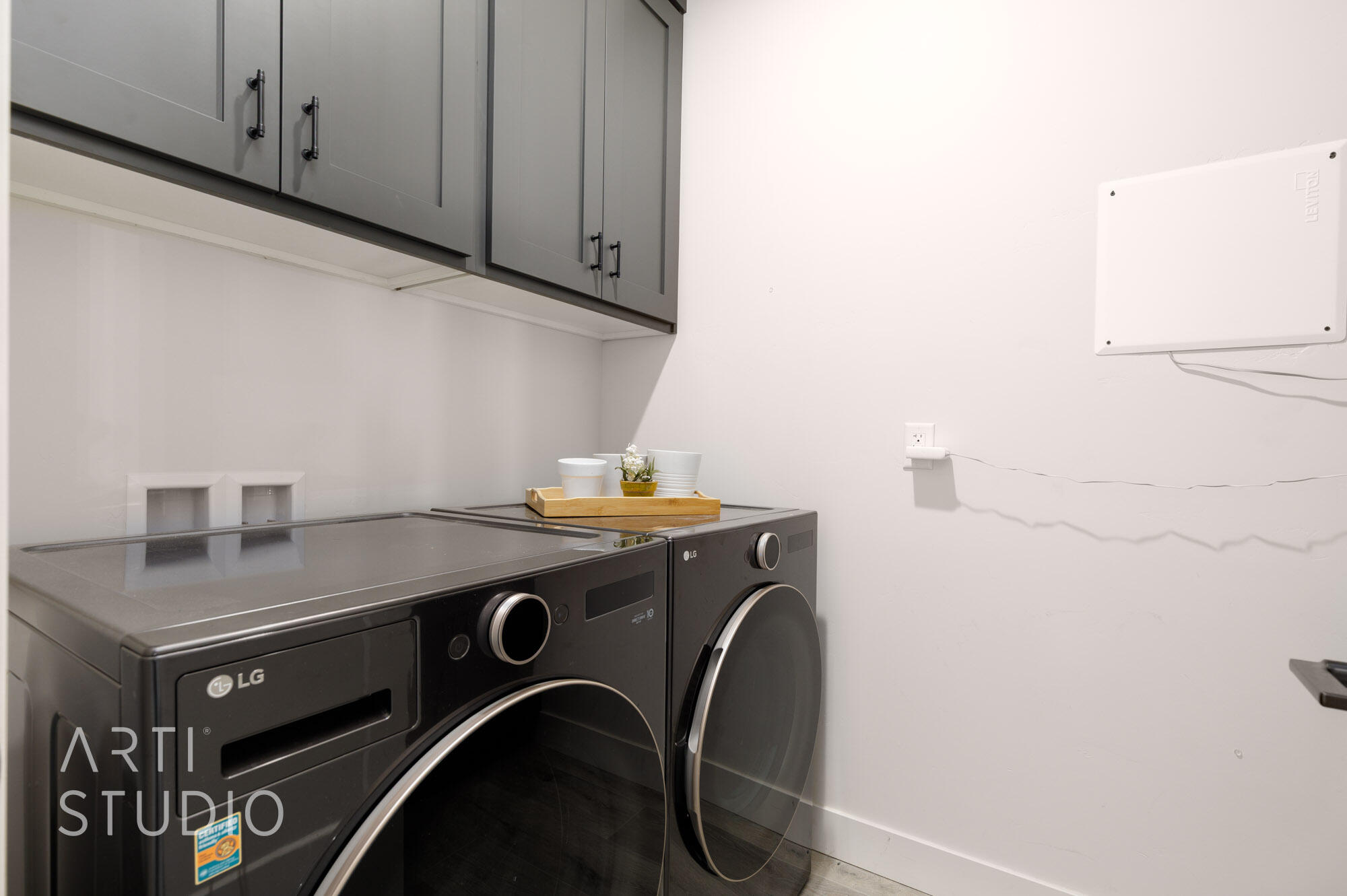 SOUTH POINTE - Residential