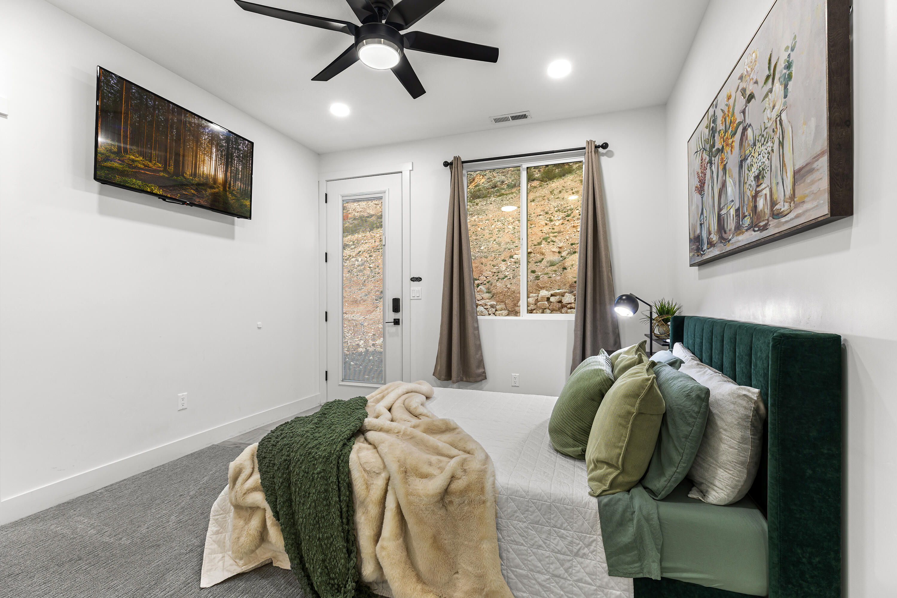 ANGELL HEIGHTS ESTATES - Residential