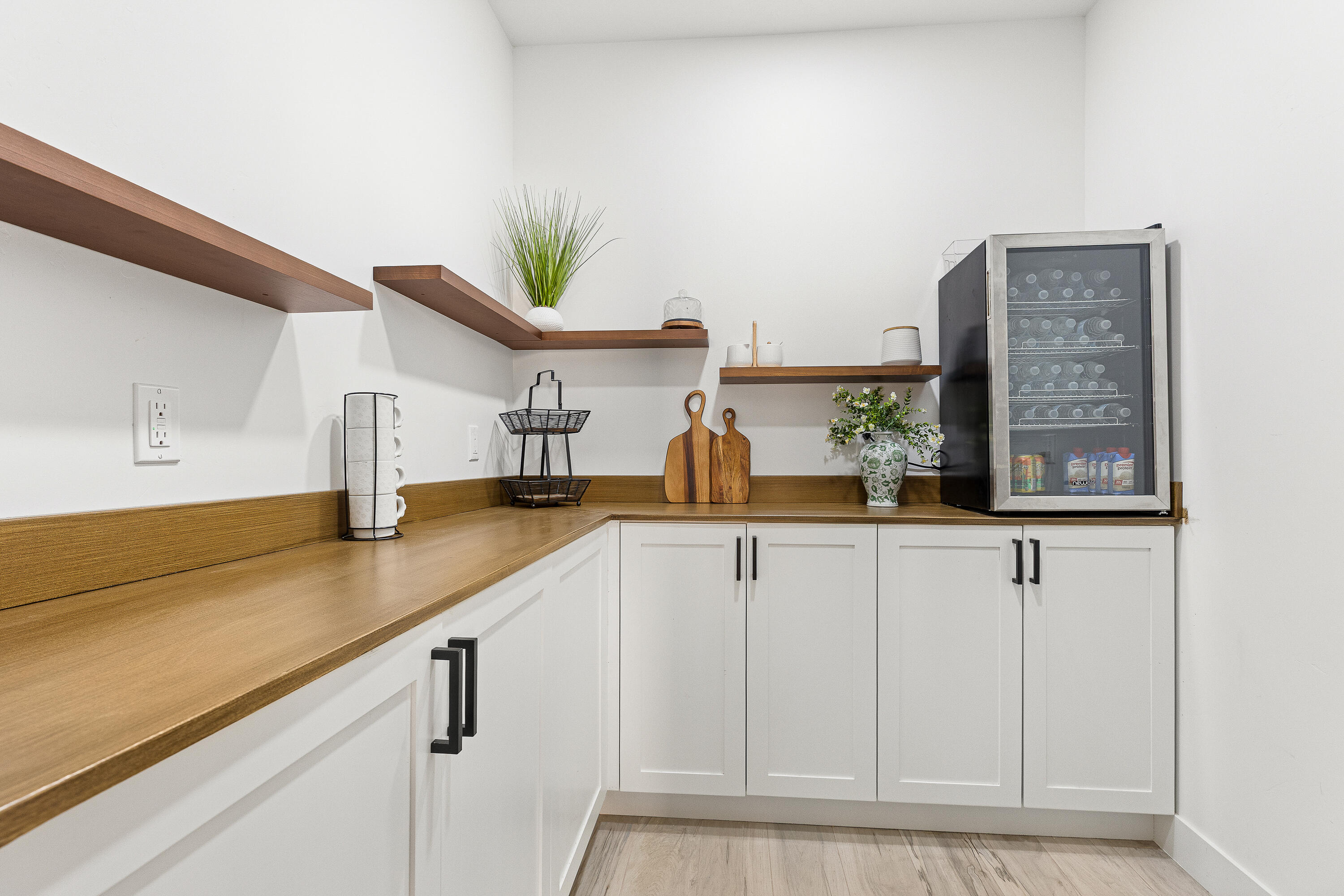 ANGELL HEIGHTS ESTATES - Residential