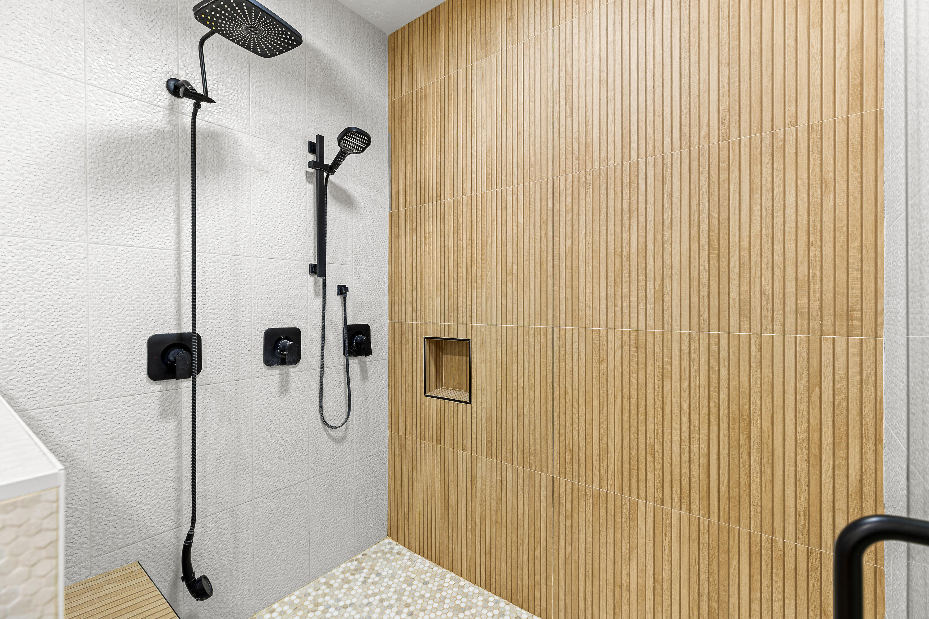 ANGELL HEIGHTS ESTATES - Residential