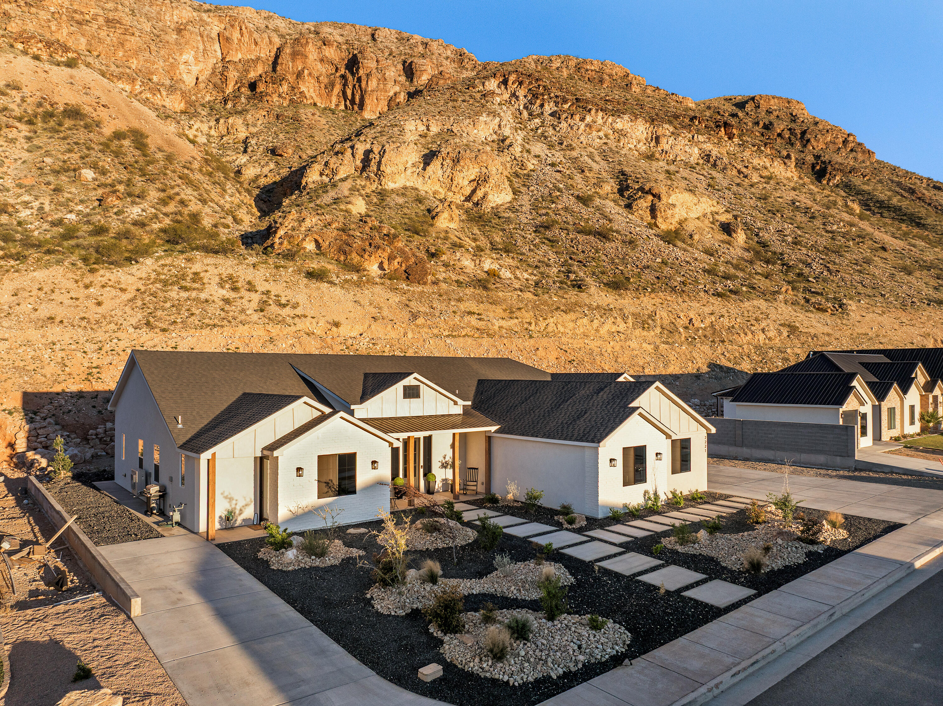 ANGELL HEIGHTS ESTATES - Residential